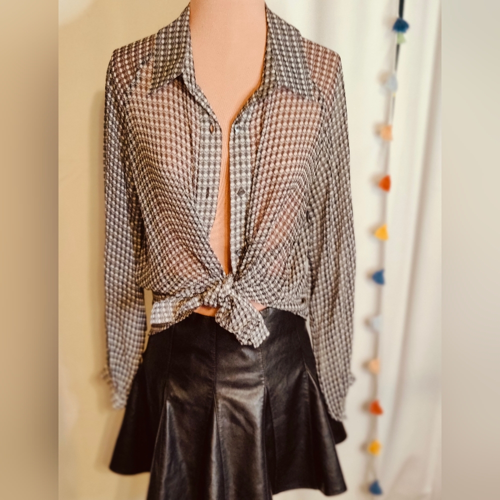 Two Old Hippies op art long line Luxury Silk Skull blouse black & white Chic M